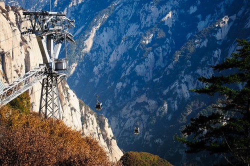 Chinh phục danh thắng núi Hoa Sơn kỳ vĩ