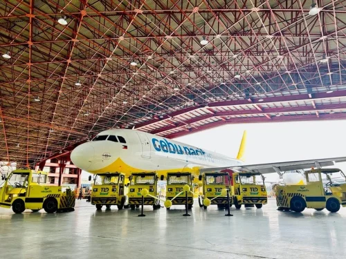 Xe kéo hành lý điện mới Cebu Pacific